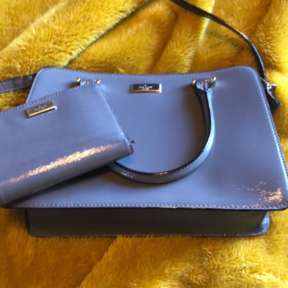 GREY KATE SPADE AND MATCHING WALLET - Picture 1 of 4